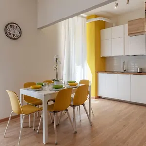  Apartamento Piazza Di Santa Maria Maggiore Cosy